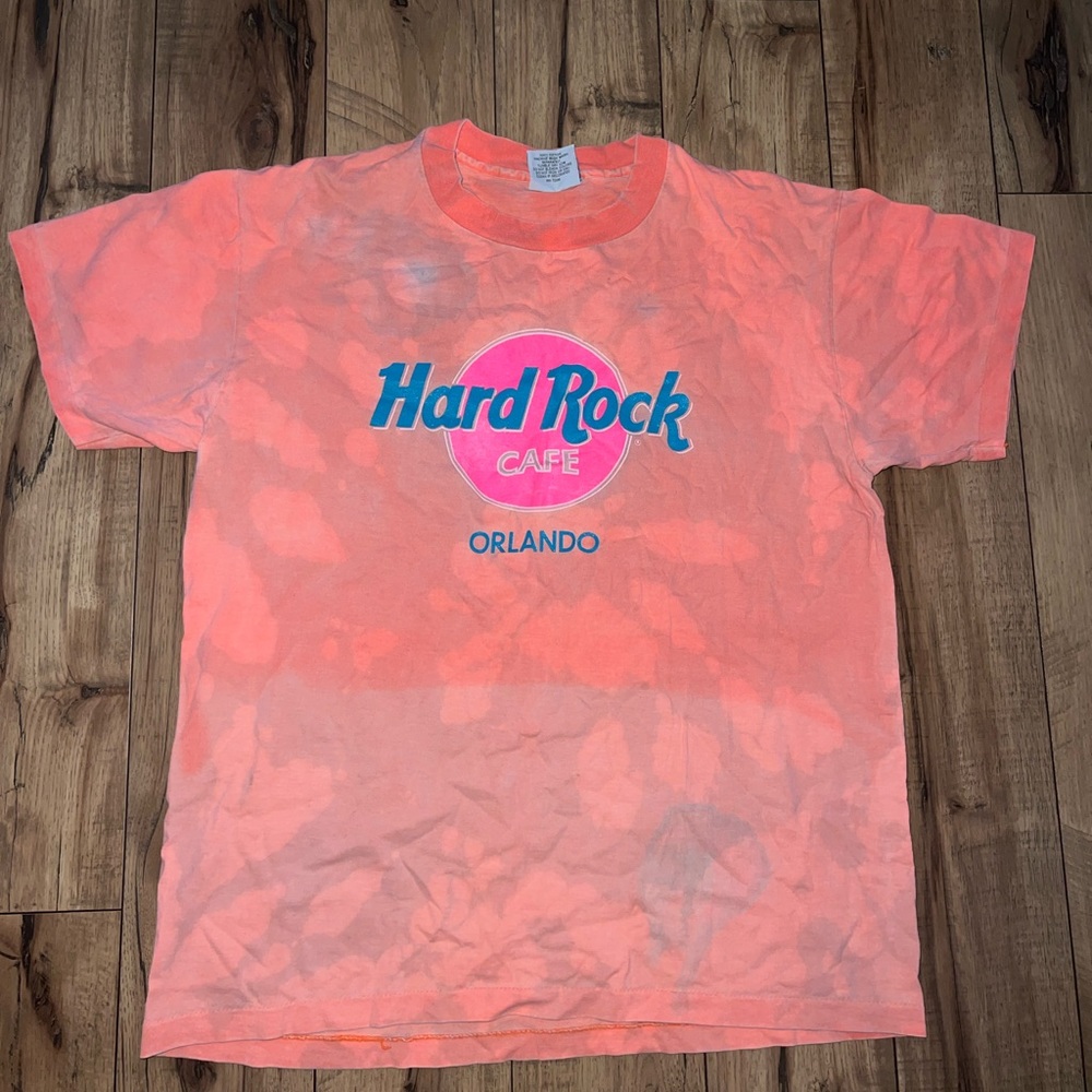vintage distressed hard rock tee